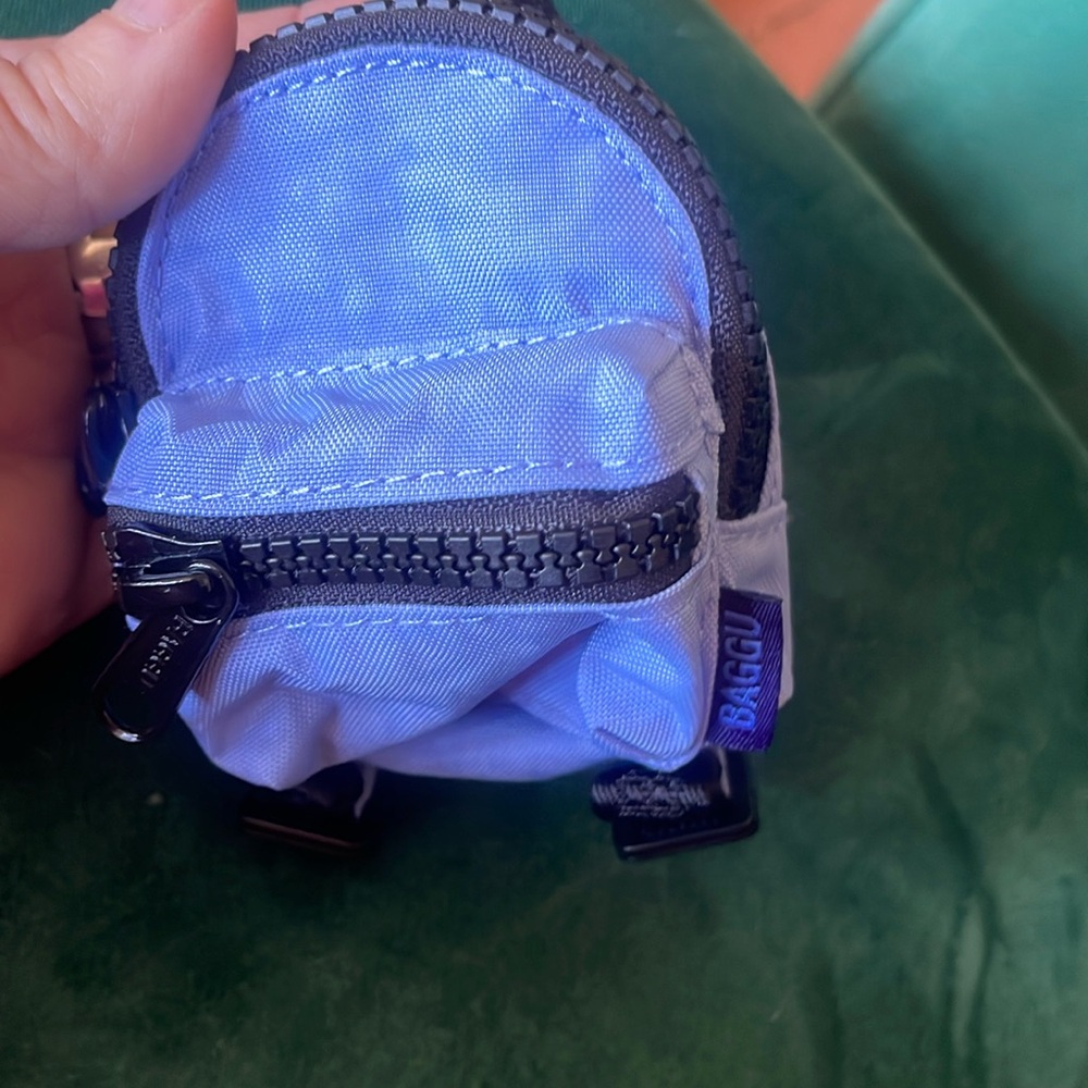 BLACK NWT Baggu charm backpack